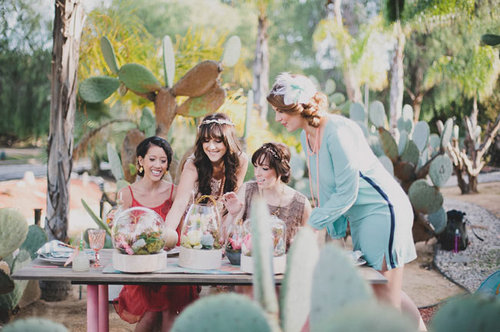 Desert Blooms
Photo by Katie Pritchard via Green Wedding Shoes
Desert Blooms
Photo by Katie Pritchard via Green Wedding Shoes