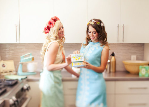Mod Florals
Photo by Paige Newton via 100 Layer Cake
Mod Florals
Photo by Paige Newton via 100 Layer Cake