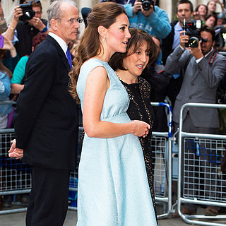 Kate Middleton Pregnancy Style, Baby Bump & Blue Dress