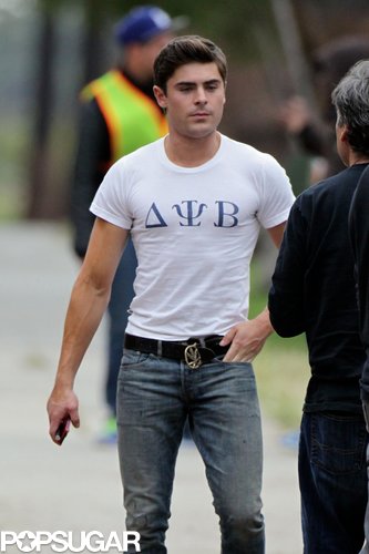 Zac Efron Rocks a Tight T-Shirt and a Tattoo For Townies Zac Efron Rocks a Tight T-Shirt and a Tattoo For Townies