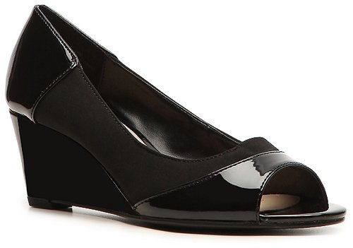 Ellen Tracy Izzy Pump