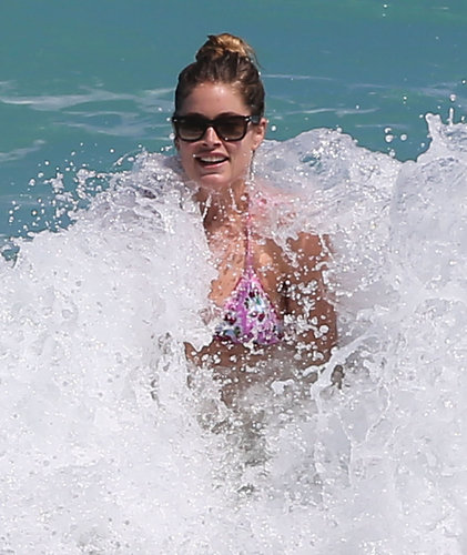 Doutzen Dons a Bikini For a Playful PDA Session With Sunnery Doutzen Dons a Bikini For a Playful PDA Session With Sunnery