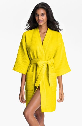 If your mom loves a pop of color — even when hanging around the house — then Nordstrom's Waffle Cotton Robe ($58) is a great gift for inducing spa-day vibes.
If your mom loves a pop of color — even when hanging around the house — then Nordstrom's Waffle Cotton Robe ($58) is a great gift for inducing spa-day vibes.