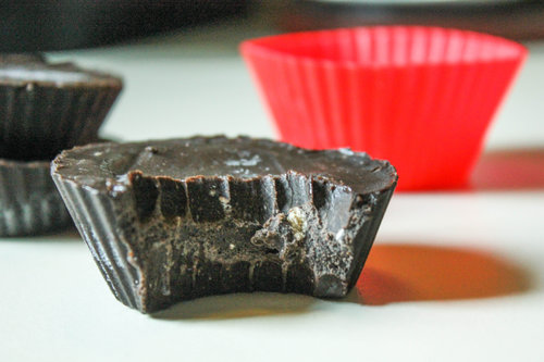 Raw Chocolate Almond Butter Cups