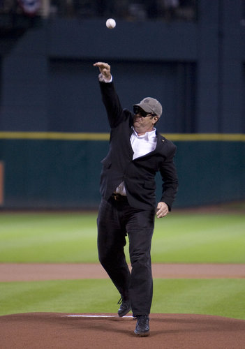 In June 2008, Dan Aykroyd threw the first pitch at a Houston Astros matchup.
In June 2008, Dan Aykroyd threw the first pitch at a Houston Astros matchup.