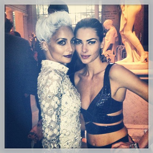 Nicole Richie linked up with Jessica Hart while inside the event.
Source: Instagram user nicolerichie
Nicole Richie linked up with Jessica Hart while inside the event.
Source: Instagram user nicolerichie