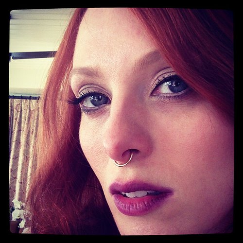 Karen Elson showed off her punk accessory for the night — a nose ring!
Source: Instagram user misskarenelson
Karen Elson showed off her punk accessory for the night — a nose ring!
Source: Instagram user misskarenelson