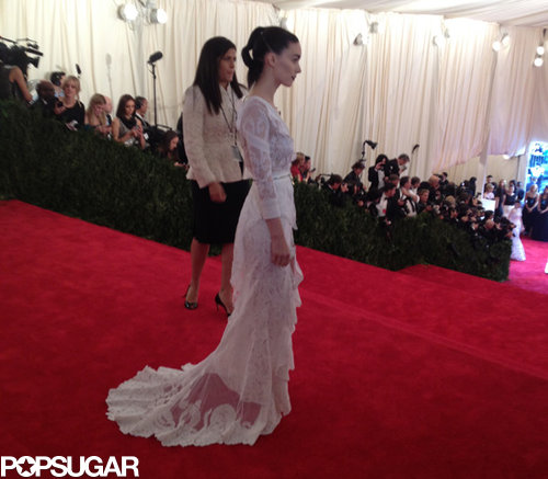 Rooney Mara was first on the carpet, posing for pictures in her custom Givenchy.
Rooney Mara was first on the carpet, posing for pictures in her custom Givenchy.