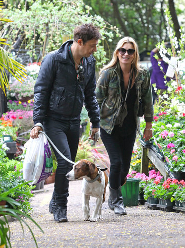 Kate Moss was all smiles as she and Jamie Hince took their dog, Archie, for a walk around their London neighborhood in May 2013.
Kate Moss was all smiles as she and Jamie Hince took their dog, Archie, for a walk around their London neighborhood in May 2013.