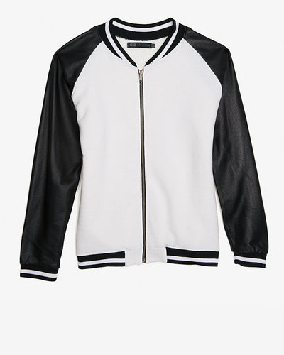 The bomber jacket is back for Spring and Summer. Get in on the action with Jet by John Eshaya's two-toned pick ($395).
The bomber jacket is back for Spring and Summer. Get in on the action with Jet by John Eshaya's two-toned pick ($395).
