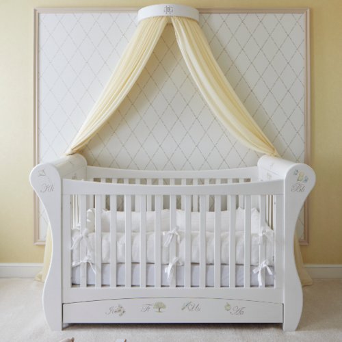Suite Dreams Royal Baby Hotel Room