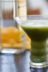 Cucumber Saketini