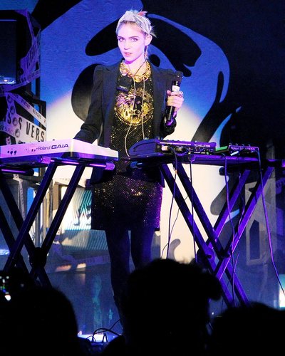 Grimes performed at the JW Anderson for Versus launch party.
Source: Billy Farrell/BFAnyc.com
Grimes performed at the JW Anderson for Versus launch party.
Source: Billy Farrell/BFAnyc.com
