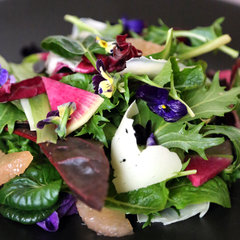 How to Make a Really Good Salad