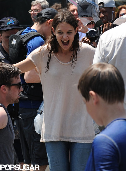 Katie Holmes looked happy on the set of Mania Days.
Katie Holmes looked happy on the set of Mania Days.
