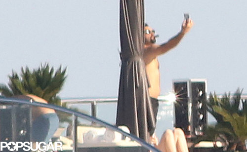 Leo Lounges Shirtless on a Yacht Surrounded By Ladies Leo Lounges Shirtless on a Yacht Surrounded By Ladies