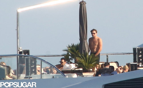 Leo Lounges Shirtless on a Yacht Surrounded By Ladies Leo Lounges Shirtless on a Yacht Surrounded By Ladies