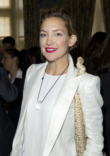 Kate Hudson in Pink Lipstick at Gwyneth Paltrow's Goop Party