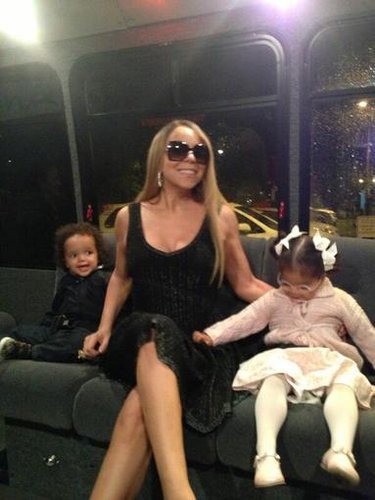 Mariah Carey and her twins, Moroccan and Monroe, saddled up for a shuttle ride.
Source: Twitter user MariahCarey
Mariah Carey and her twins, Moroccan and Monroe, saddled up for a shuttle ride.
Source: Twitter user MariahCarey