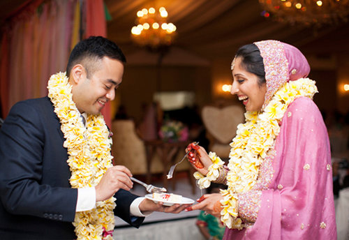 Muslim: Multiday Matrimony
Muslim weddings are usually a three-day affair, including a mehendi ceremony where the bride is painted with henna and a lavish feast the night after the wedding. A week or two before the ceremony, the wedding festivities kick off with a dholki, where family and guests practice songs and dances.
Photo by Love Me Do Photography via 100 Layer Cake
Muslim: Multiday Matrimony
Muslim weddings are usually a three-day affair, including a mehendi ceremony where the bride is painted with henna and a lavish feast the night after the wedding. A week or two before the ceremony, the wedding festivities kick off with a dholki, where family and guests practice songs and dances.
Photo by Love Me Do Photography via 100 Layer Cake