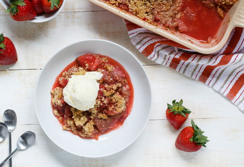 Strawberry Rhubarb Crisp