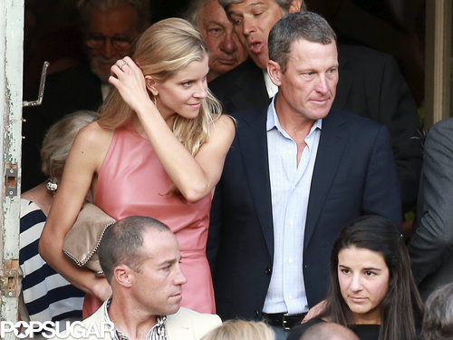 Lance Armstrong was a guest at the wedding.
Lance Armstrong was a guest at the wedding.
