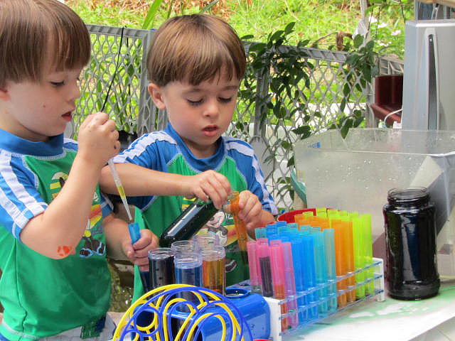 Create an Outdoor Science Lab Create an Outdoor Science Lab