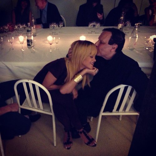 Rihanna got a sweet kiss on the forehead from legendary designer Azzedine Alaïa.
Source: Instagram user badgalriri
Rihanna got a sweet kiss on the forehead from legendary designer Azzedine Alaïa.
Source: Instagram user badgalriri