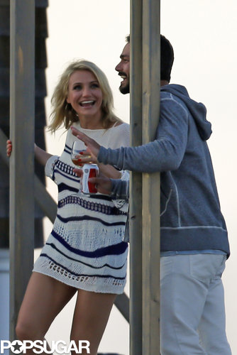 Cameron Diaz Flaunts Her Long Legs While Filming a Flirty Scene Cameron Diaz Flaunts Her Long Legs While Filming a Flirty Scene