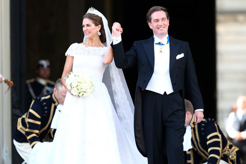 Newlyweds Princess Madeleine of Sweden and Christopher O'Neill smiled.
Newlyweds Princess Madeleine of Sweden and Christopher O'Neill smiled.