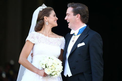 Sweden's Princess Madeleine Marries a US Banker in a Lavish Royal Wedding! Sweden's Princess Madeleine Marries a US Banker in a Lavish Royal Wedding!