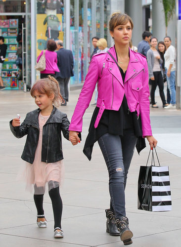 Jessica stood out in a hot-pink leather biker jacket and these 7 For All Mankind jeans ($225) while indulging in some retail therapy with Honor by her side.
Jessica stood out in a hot-pink leather biker jacket and these 7 For All Mankind jeans ($225) while indulging in some retail therapy with Honor by her side.