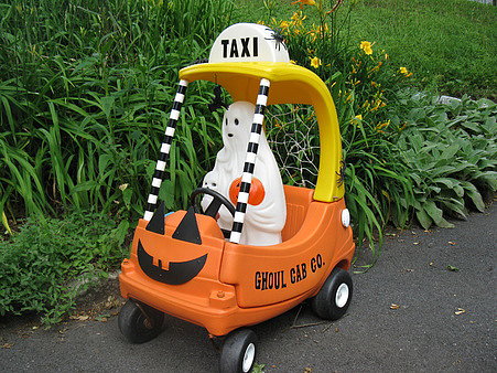 A Spooktacular Halloween Coupe A Spooktacular Halloween Coupe