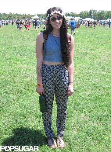 We loved Amber's laid-back ensemble, especially her high-waisted silky trousers.
We loved Amber's laid-back ensemble, especially her high-waisted silky trousers.
