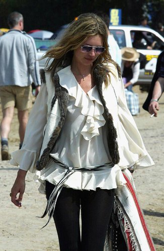 She often reaches back to past decades for style inspiration, picking bohemian styles that smack of classic bands from the '70s.
She often reaches back to past decades for style inspiration, picking bohemian styles that smack of classic bands from the '70s.