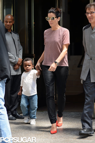 Sandra Bullock Breaks From Press For Lunch With Little Louis Sandra Bullock Breaks From Press For Lunch With Little Louis