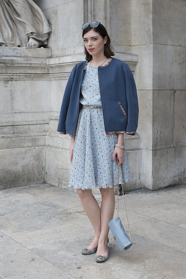 We love the ladylike feel of this sweet look, right down to the printed edge on her jacket.
We love the ladylike feel of this sweet look, right down to the printed edge on her jacket.