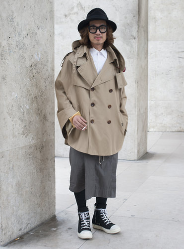 Never dismiss the trench as a boring old topper — done here it was incredibly chic.
Never dismiss the trench as a boring old topper — done here it was incredibly chic.