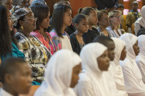 Michelle, Malia, and Sasha Obama attended a dance performance in Dar es Salaam, Tanzania, in July.
Michelle, Malia, and Sasha Obama attended a dance performance in Dar es Salaam, Tanzania, in July.