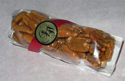 Mississippi: Foote's Heritage Pecan Log Mississippi: Foote's Heritage Pecan Log