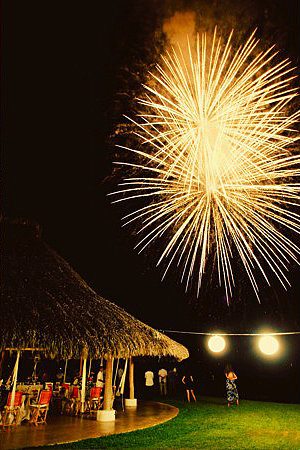 This Día de Los Muertos-themed wedding in Sayulita, Mexico, was topped off with fireworks.
Photo by Jillian Mitchell via Project Wedding
This Día de Los Muertos-themed wedding in Sayulita, Mexico, was topped off with fireworks.
Photo by Jillian Mitchell via Project Wedding