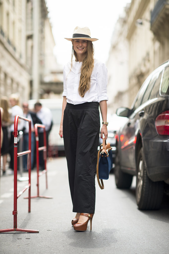 Wide-leg trousers are undeniably feminine when styled with a spiky-heeled shoe.
Source: Le 21ème | Adam Katz Sinding
Wide-leg trousers are undeniably feminine when styled with a spiky-heeled shoe.
Source: Le 21ème | Adam Katz Sinding