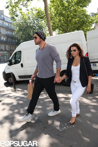 Eva Longoria wore white pants and a navy blazer.
Eva Longoria wore white pants and a navy blazer.