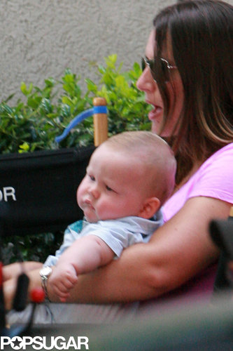 Claire Danes Brings Her Little Man to the Set of Homeland Claire Danes Brings Her Little Man to the Set of Homeland