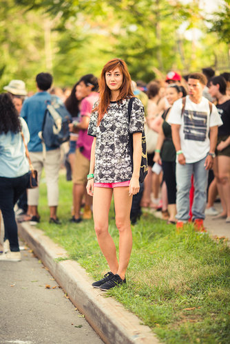 Don't just top your look with a tee; take note: a printed one looks even better.
Source: Bryan Derballa
Don't just top your look with a tee; take note: a printed one looks even better.
Source: Bryan Derballa