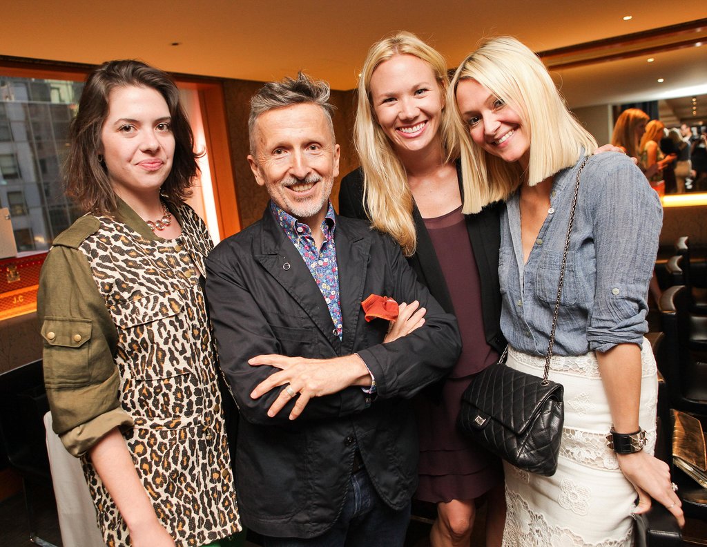 Brittany Adams, Simon Doonan, Kathryn Floyd, Zanna Roberts Rassi squeezed in frame to fete the Barneys bash.
Brittany Adams, Simon Doonan, Kathryn Floyd, Zanna Roberts Rassi squeezed in frame to fete the Barneys bash.
