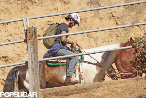 Victoria Beckham Is on a Horse! Victoria Beckham Is on a Horse!