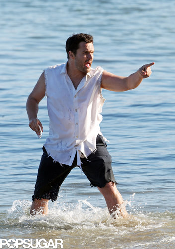 Zooey Deschanel and Jake Johnson Bring Beach Drama to the New Girl Set Zooey Deschanel and Jake Johnson Bring Beach Drama to the New Girl Set
