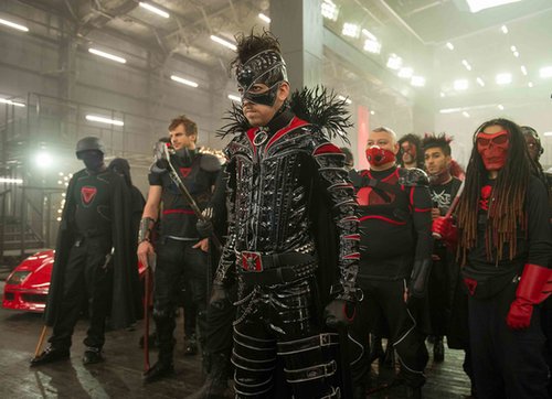 Kick-Ass 2 Pics: Reunite With Your Favorite Amateur Superheroes Kick-Ass 2 Pics: Reunite With Your Favorite Amateur Superheroes