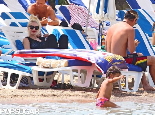 Gwen Stefani Stays Glam as Gavin Rossdale Goes Shirtless Gwen Stefani Stays Glam as Gavin Rossdale Goes Shirtless